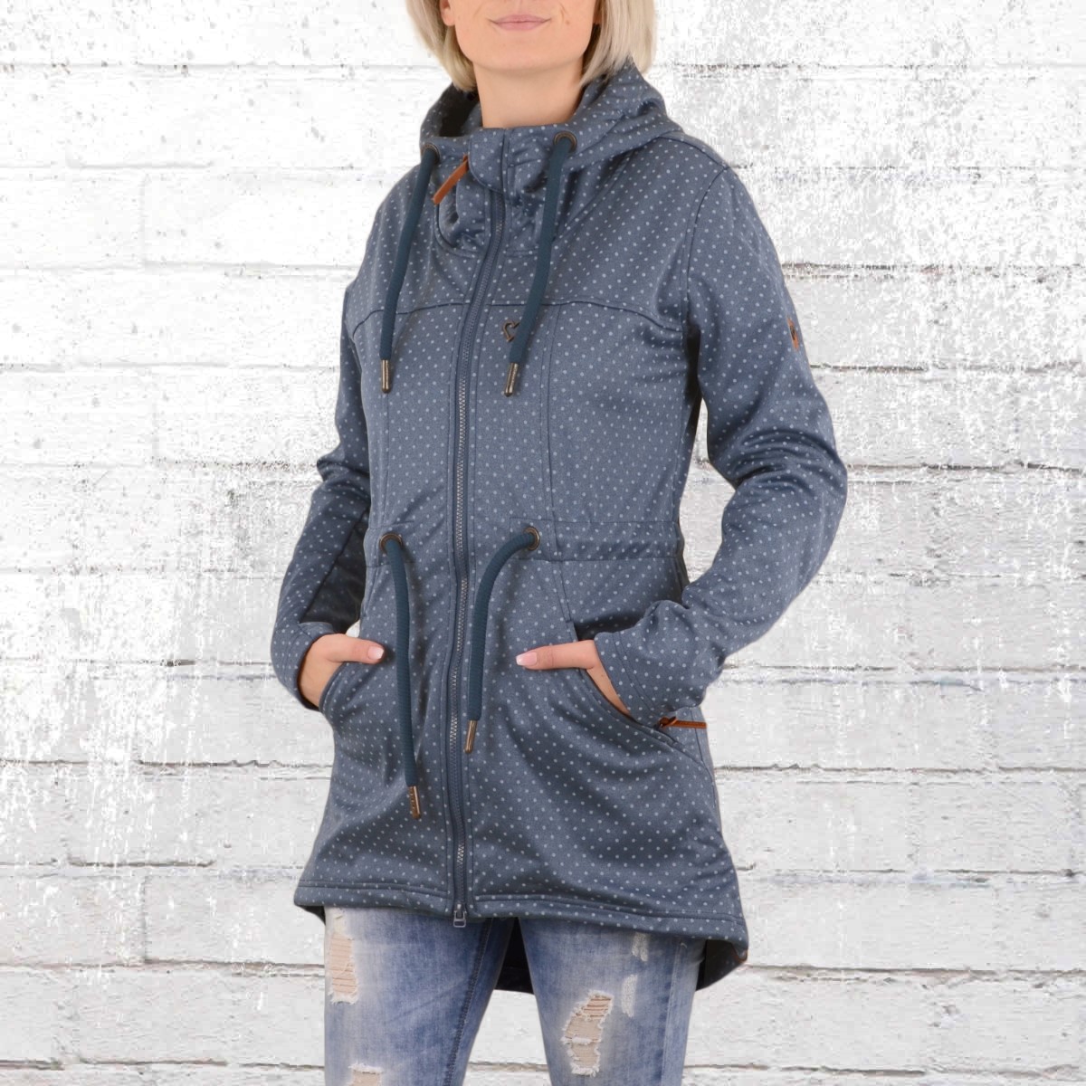 Jetzt bestellen  Alife and Kickin Damen Softshell Jacke Alma A blau weiss gepunktet  krasse 