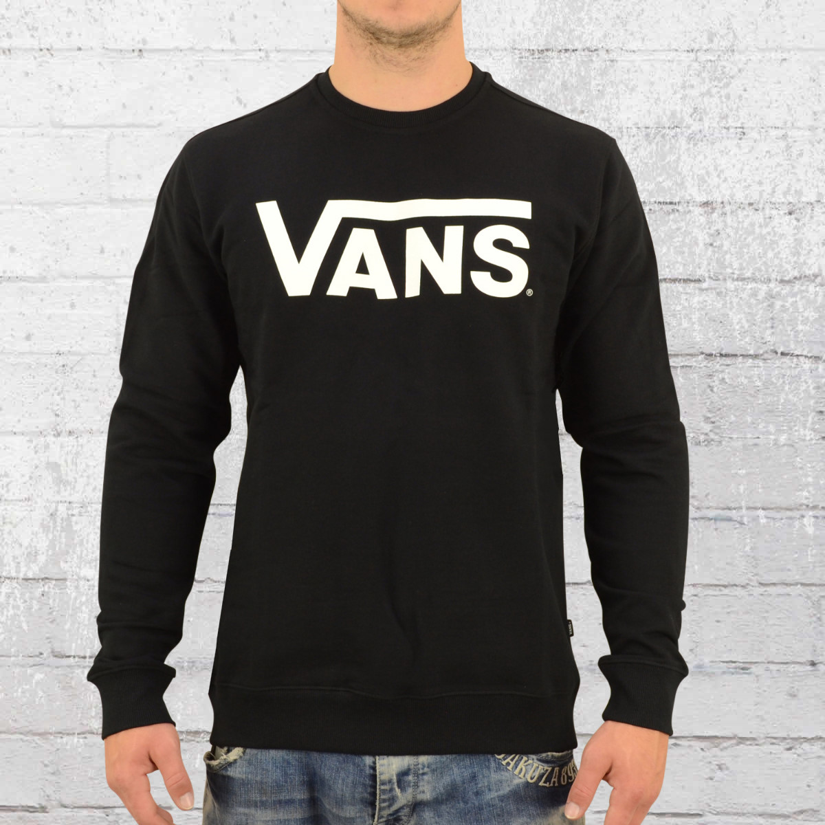 vans black sweater